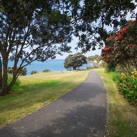 Blue Haven On Belt Waterfront Villa New Plymouth Exterior photo