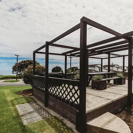 Blue Haven On Belt Waterfront Villa New Plymouth Exterior photo