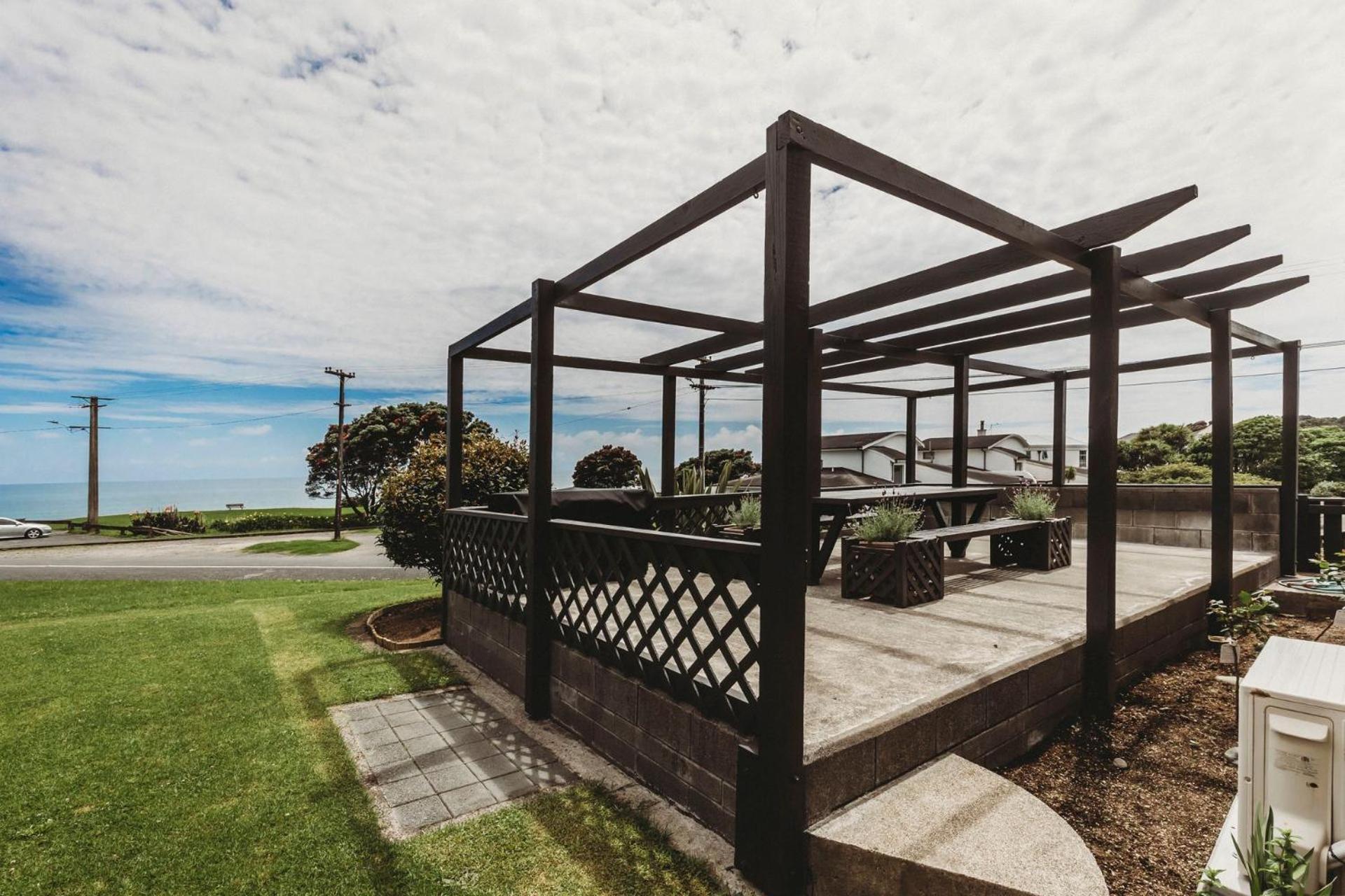 Blue Haven On Belt - Seconds To Coastal Walkway Holiday home *
